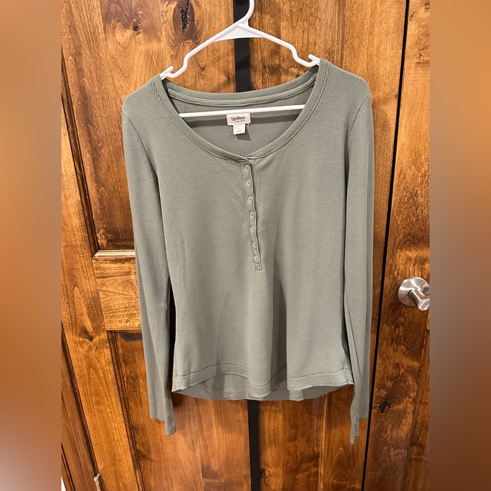 UpWest Long-Sleeve Waffle Henley in Sage